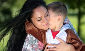 mom-1363919__340